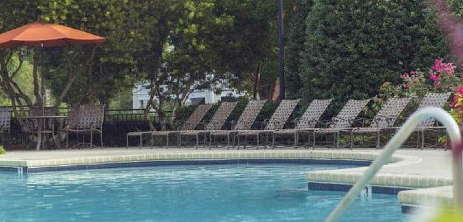 SOUTHERN VILLAGE APARTMENTS